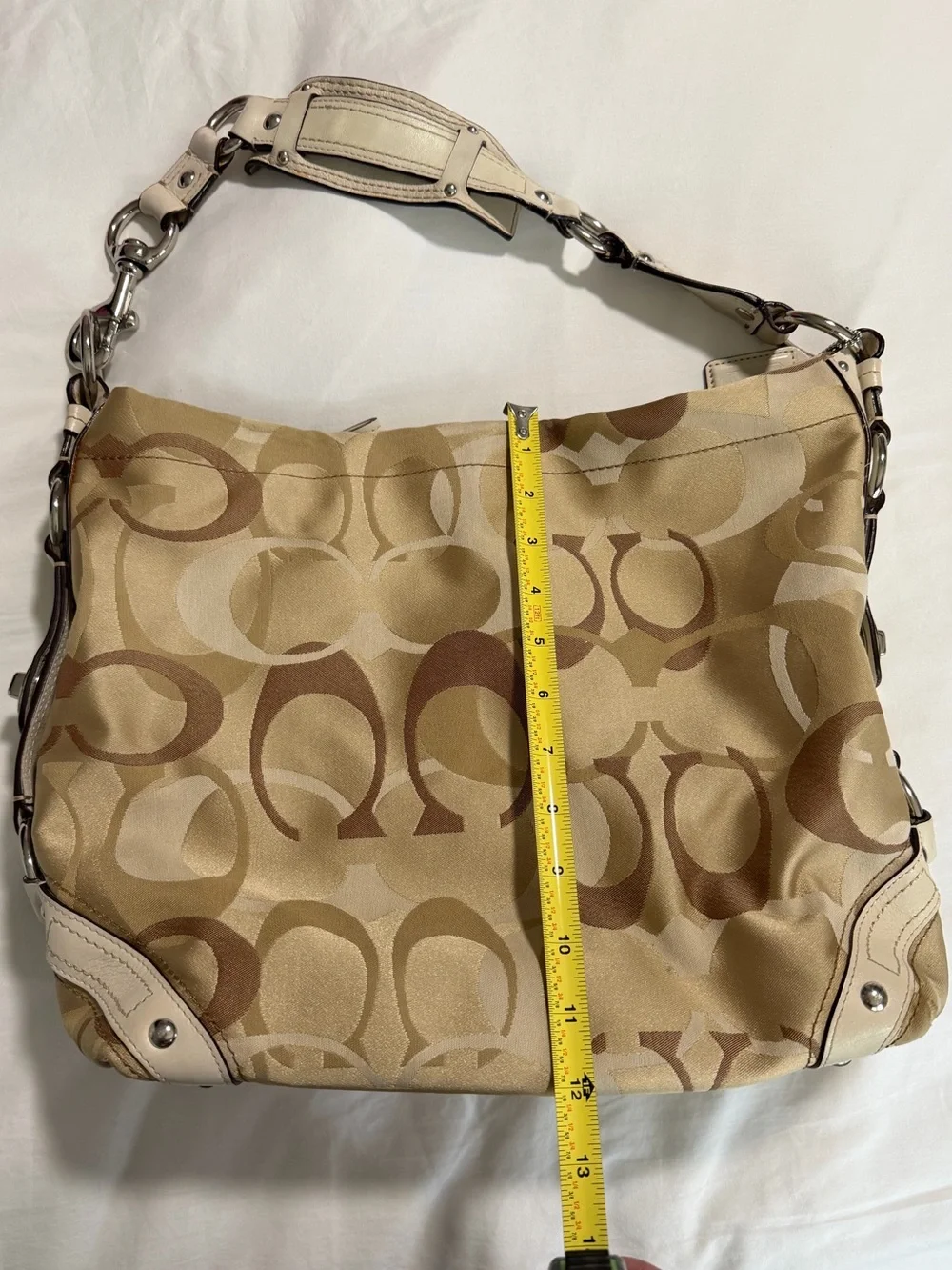 Y2K Coach Shoulder Bag - Tan colors